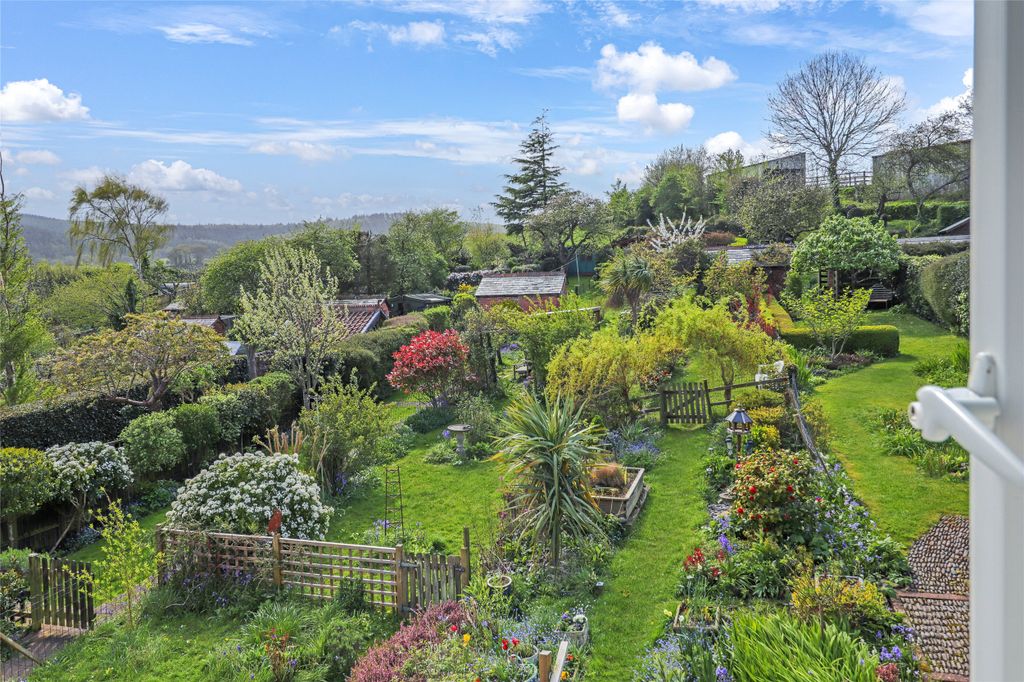 Property photo 2 of 11 Picture No. 03