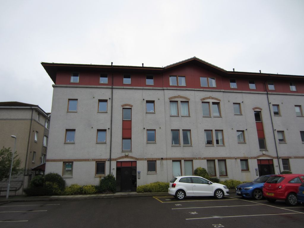 Property photo 2 of 10 001