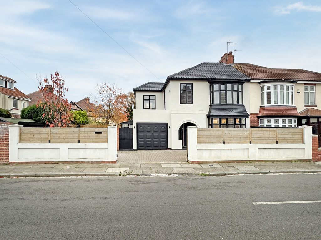 Property photo 1 of 37