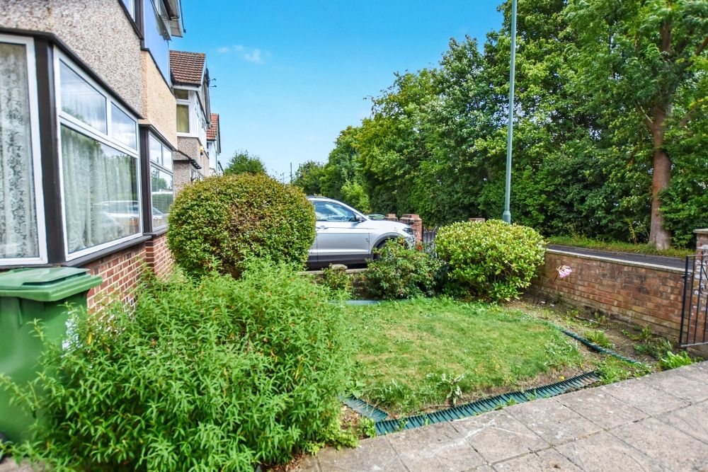 Property photo 3 of 22