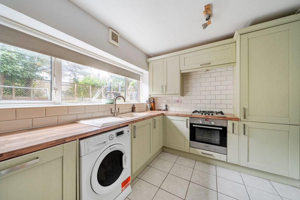 Property photo 2 of 12 Picture No. 01