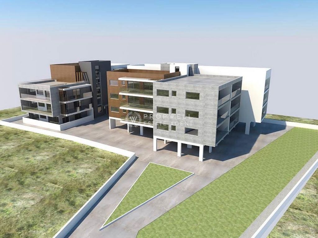 Property photo 1 of 2