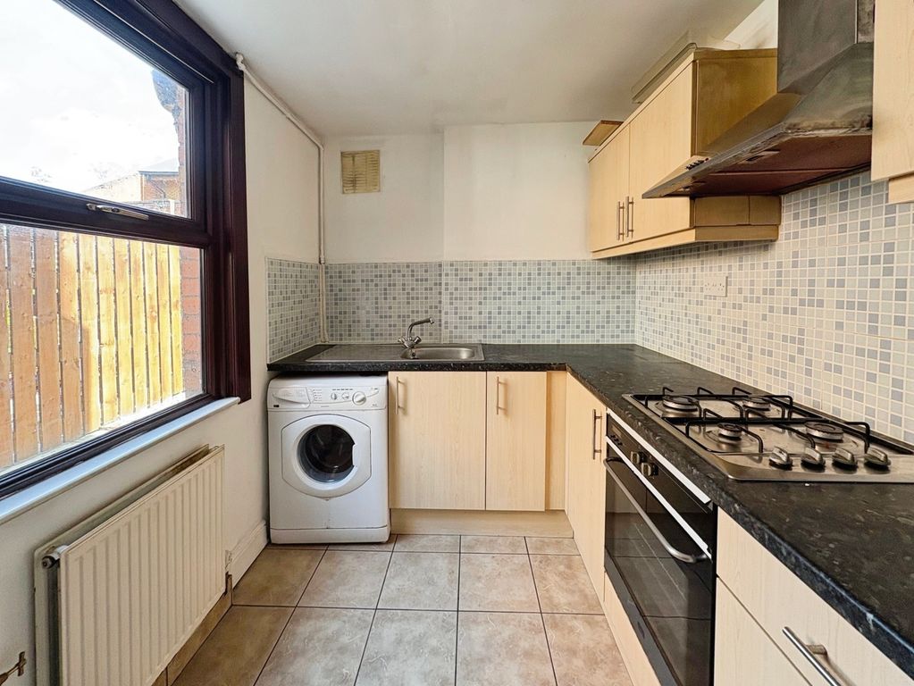 Property photo 3 of 14 Pbox-Img.Jpg