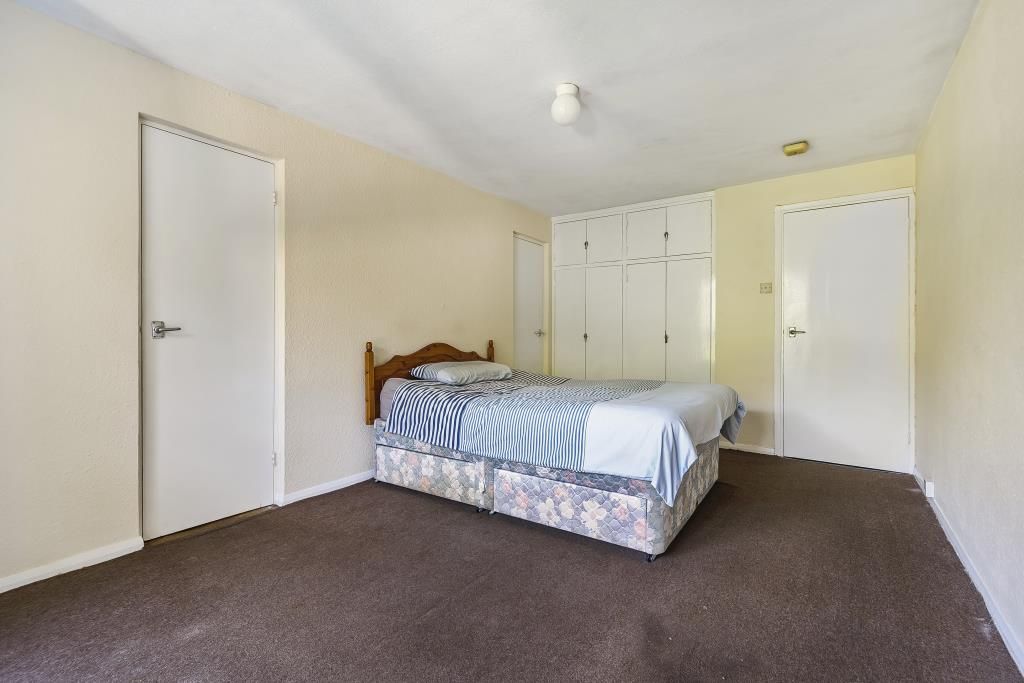 Property photo 3 of 11 Bedroom