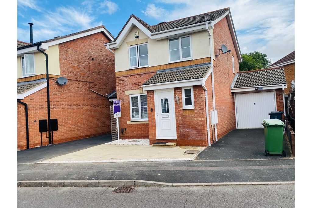 Property photo 1 of 19