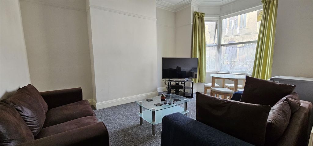 Property photo 1 of 6 20250312_113344000_Ios.Jpg