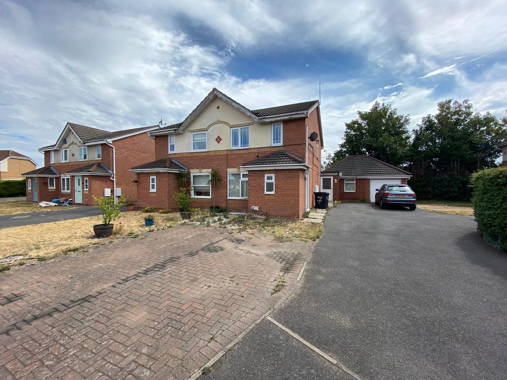 Property photo 1 of 16