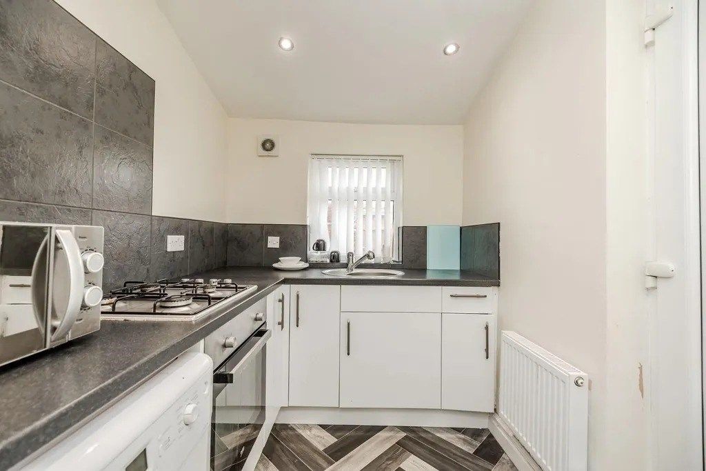 Property photo 3 of 13 525-Hr-3.Jpg