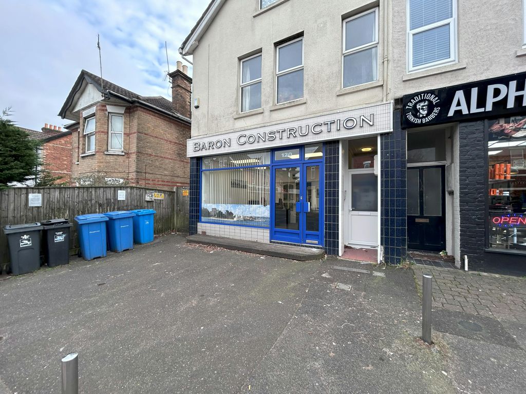 Property photo 1 of 4 120 Bournemouth Road 6.Jpg