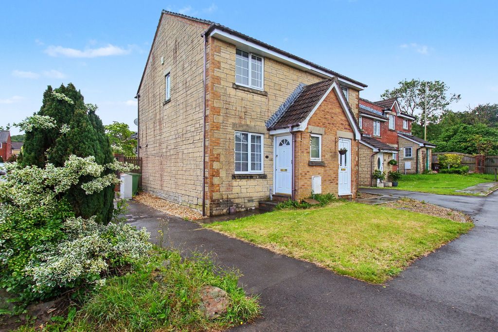 Property photo 1 of 15