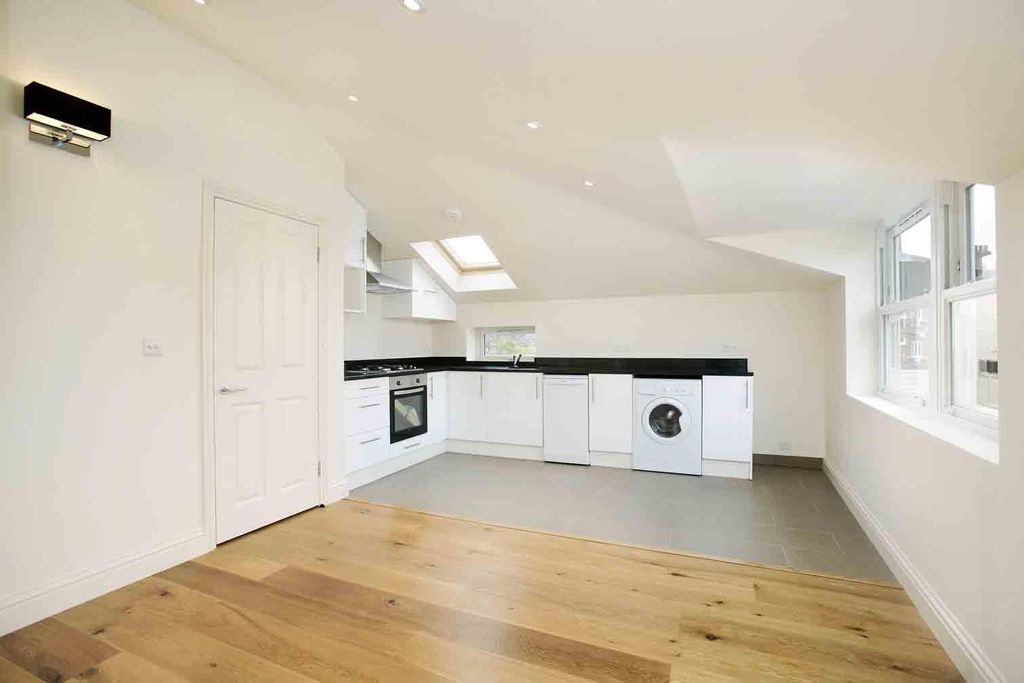 Property photo 1 of 5 Lrkitchen.Jpg