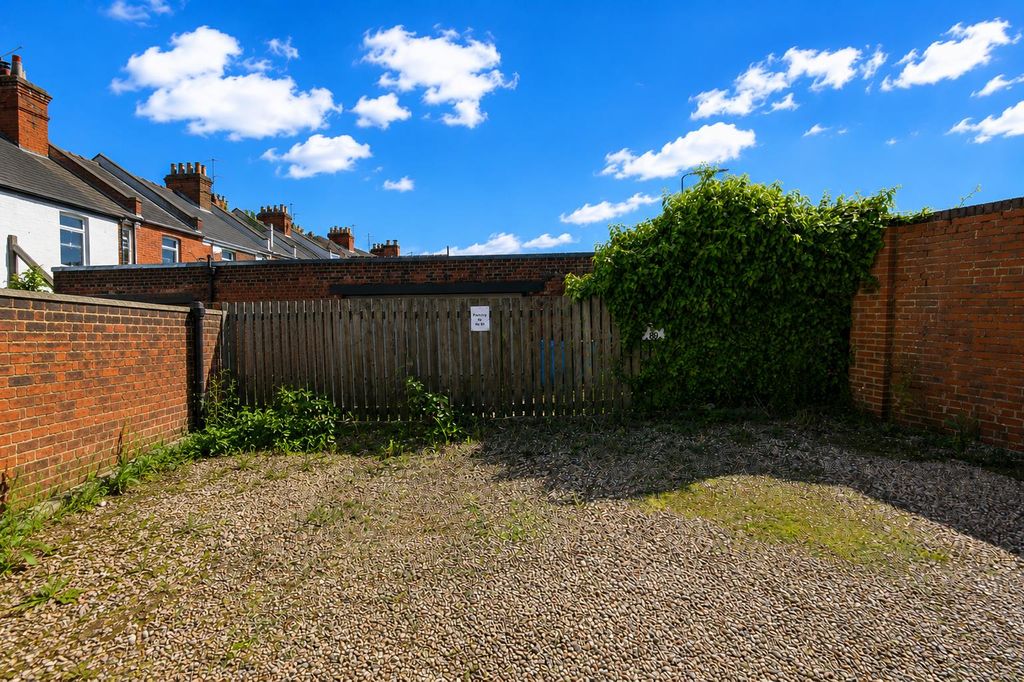 Property photo 2 of 11 2.Png