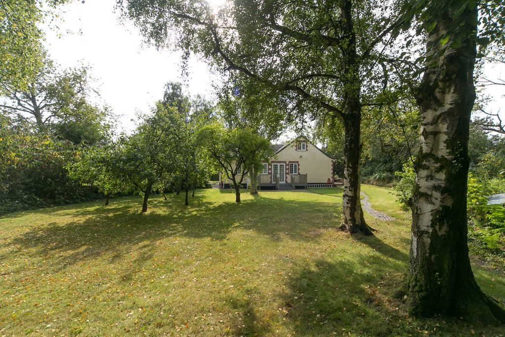 Property photo 3 of 45