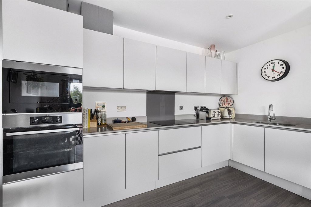 Property photo 3 of 14 Picture No. 09