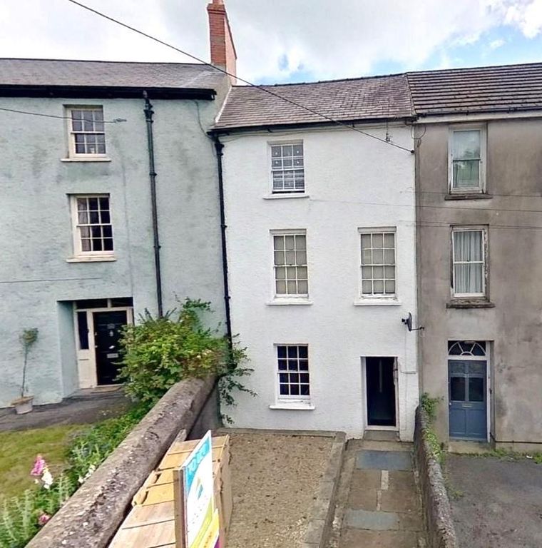 Property photo 1 of 4 1Front Exterior June 2024.Jpg