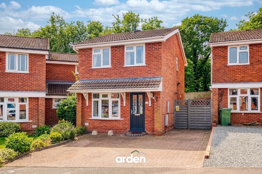 Property photo 1 of 12