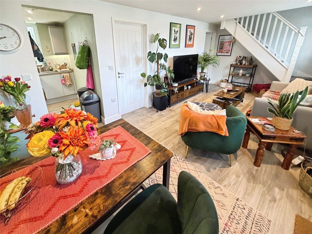 Property photo 2 of 15 Lounge Diner