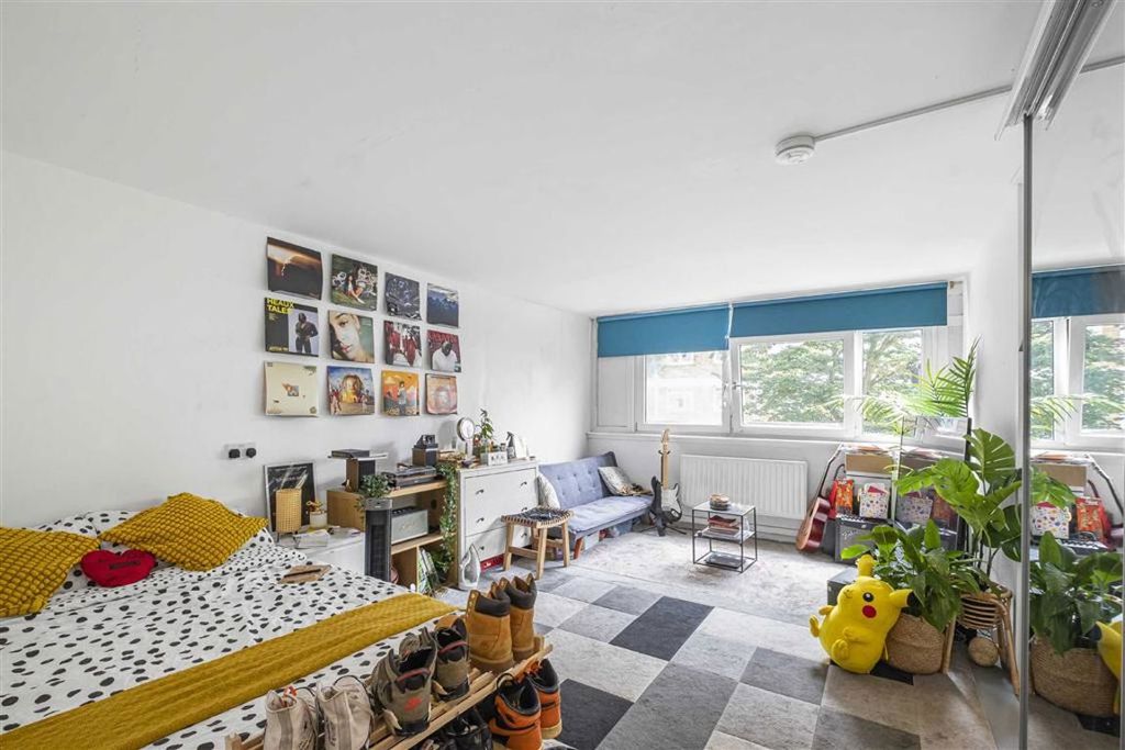 Property photo 2 of 5