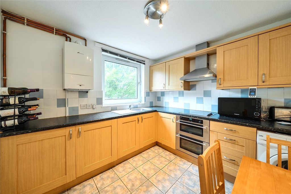 Property photo 3 of 9 Picture No. 01