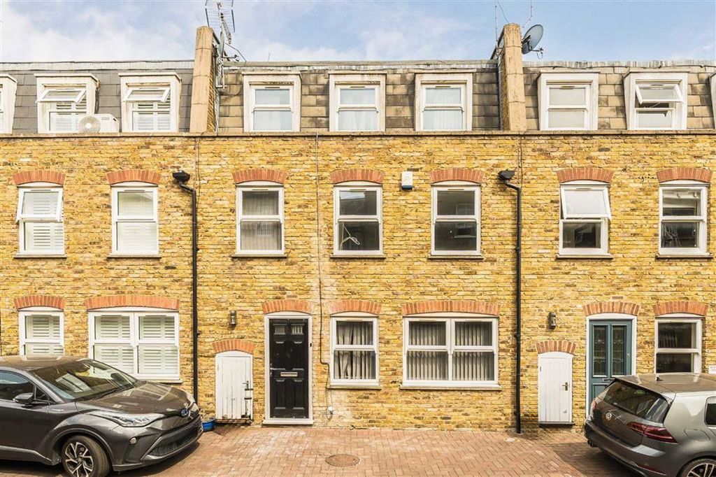 Property photo 1 of 5