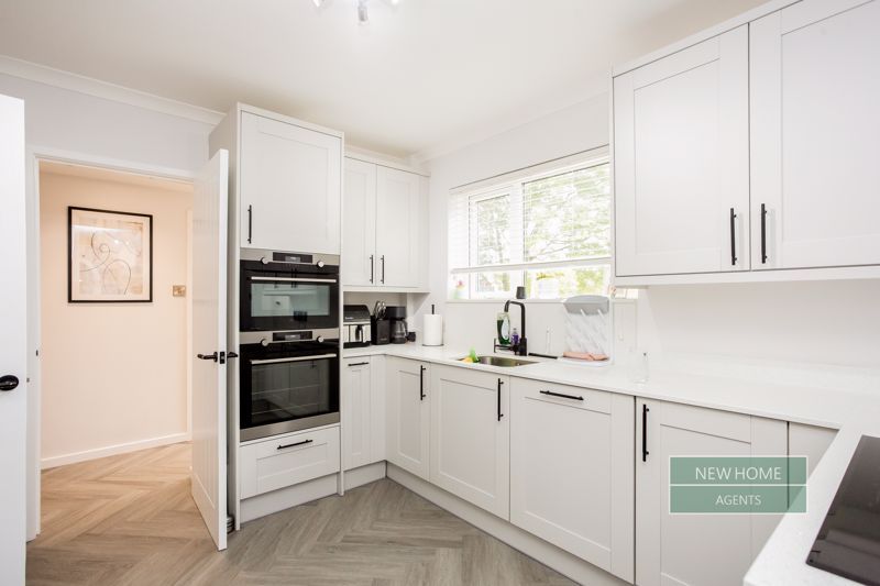 Property photo 3 of 27 Photo 21