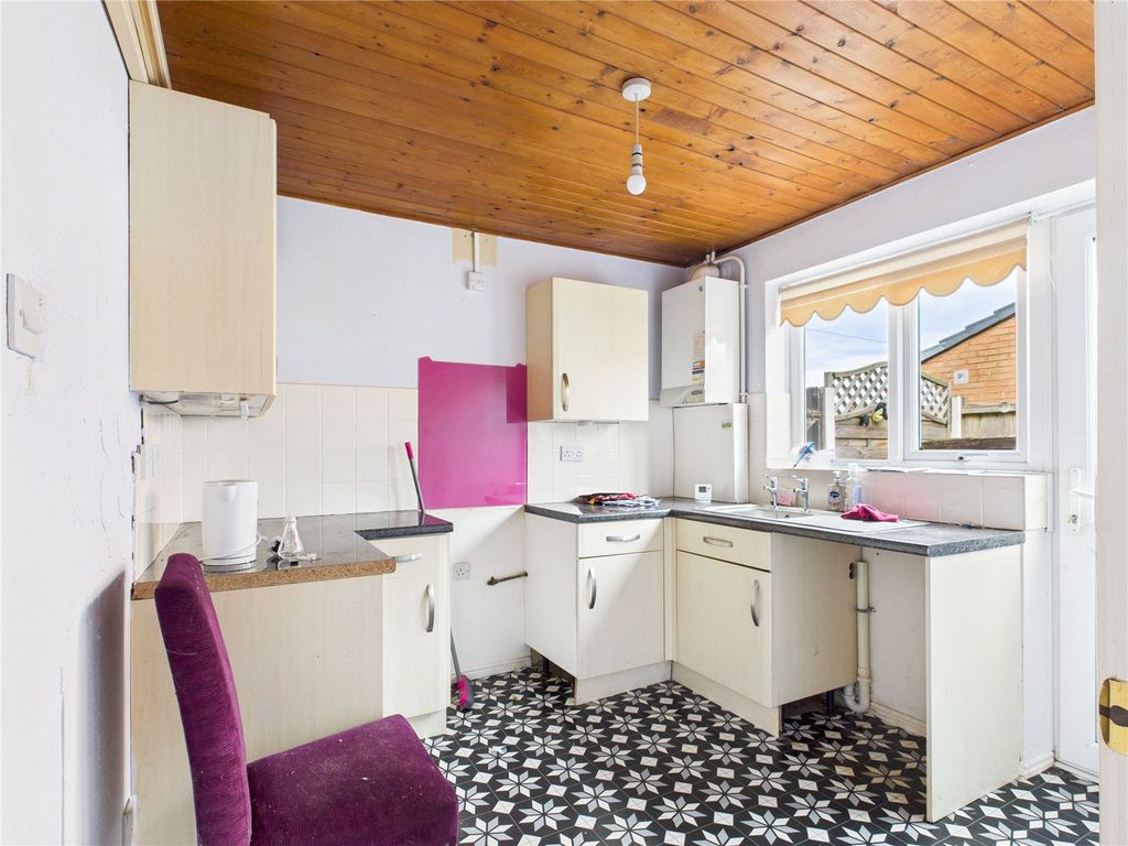 Property photo 3 of 9 Picture No. 22