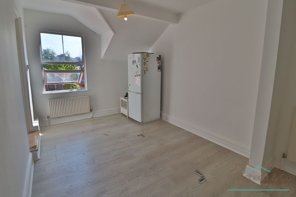 Property photo 2 of 10 Img_8260.Jpg