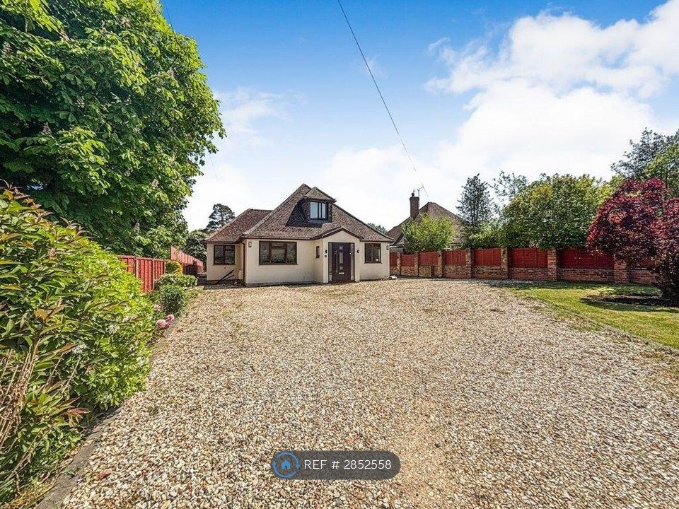 Property photo 2 of 21