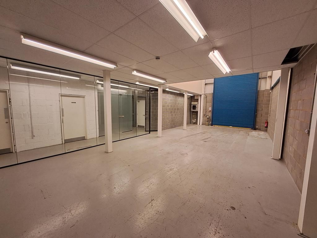 Property photo 3 of 11 Photo 8