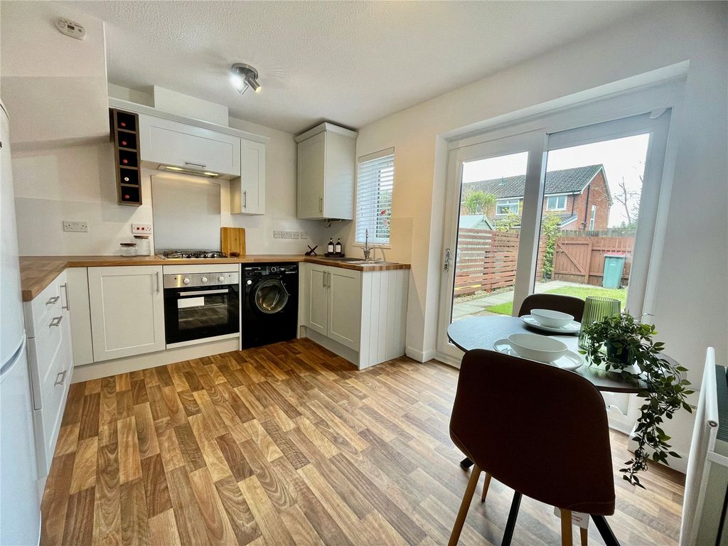 Property photo 3 of 15 Picture No. 22