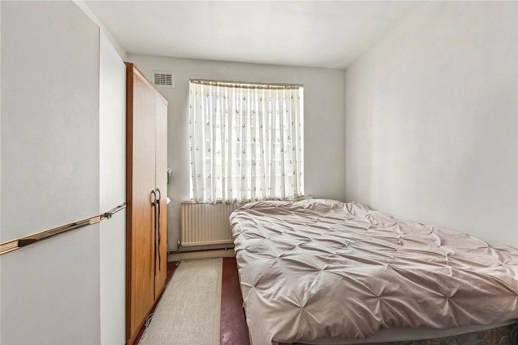 Property photo 3 of 10 Picture No. 20