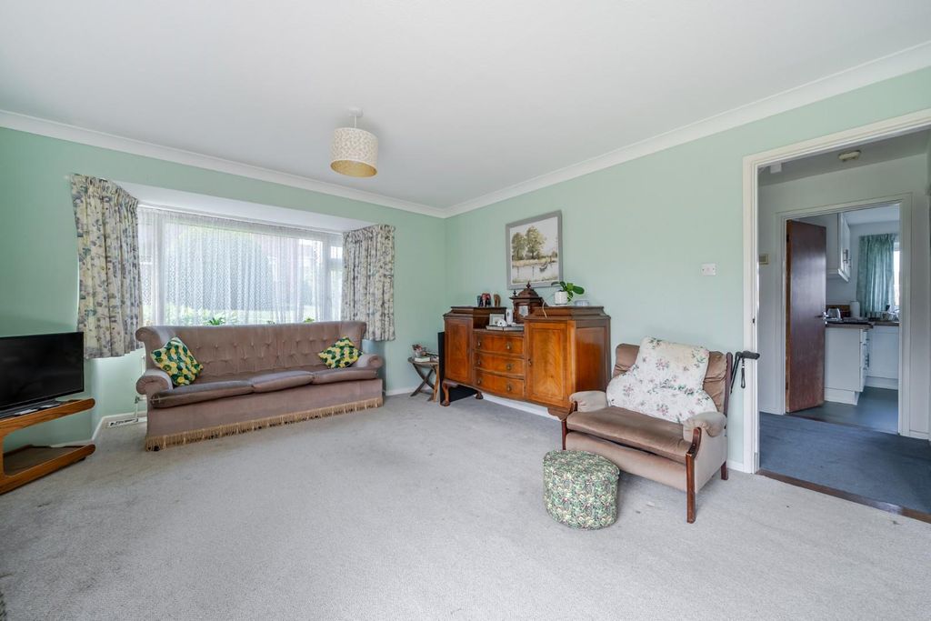 Property photo 3 of 20 1464619-14-6A07990B4A24c.Jpg