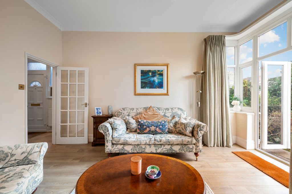 Property photo 1 of 17 Picture No. 08