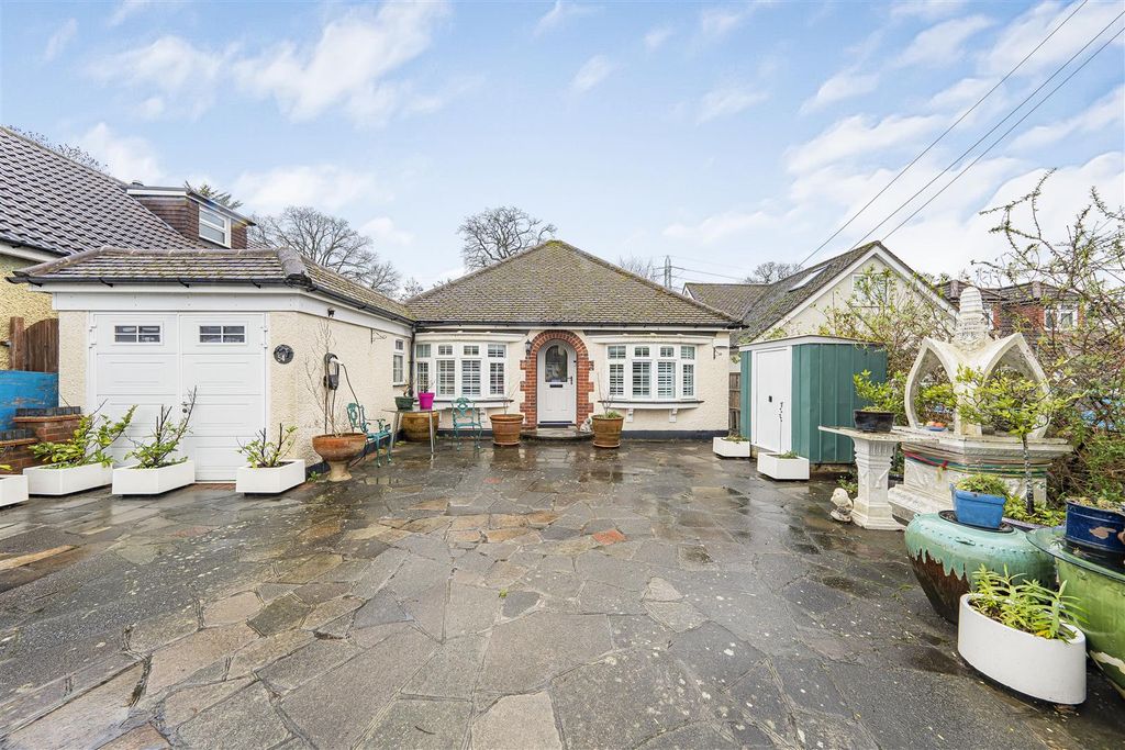 Property photo 1 of 14 Photo Feb 11 2026, 11 49 01 Am.Jpg