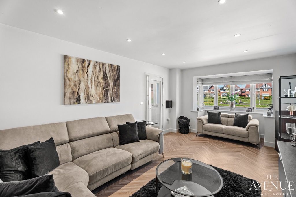 Property photo 3 of 48 5021356