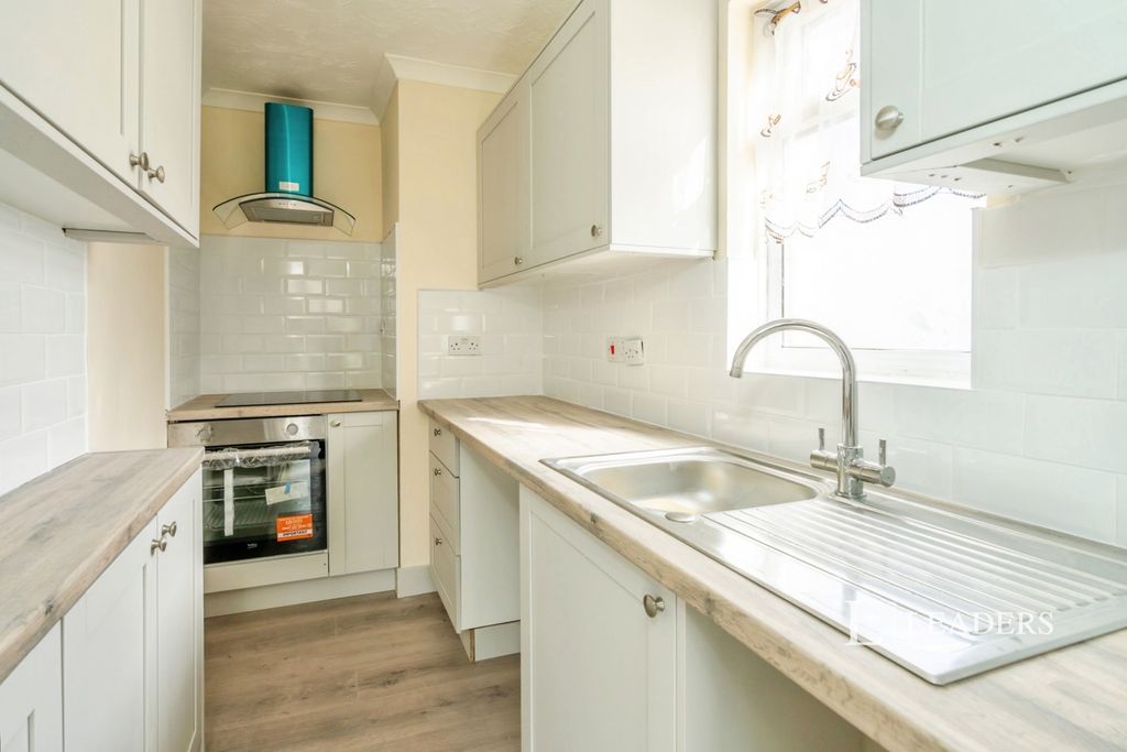 Property photo 2 of 14 Pbox-Img.Jpg