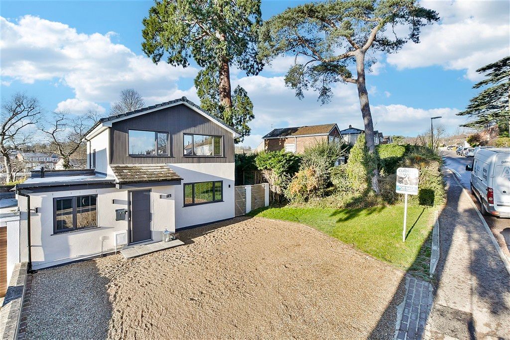 Property photo 1 of 17 External (Web)
