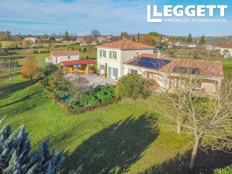 Property photo 2 of 10