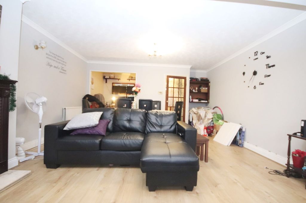 Property photo 2 of 16 Living Room