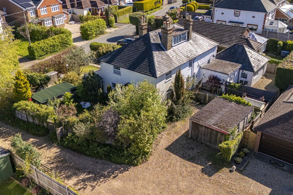 Property photo 1 of 16