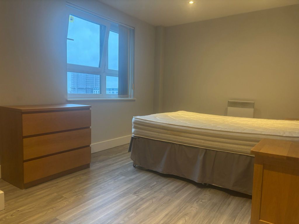 Property photo 2 of 8 Balcony