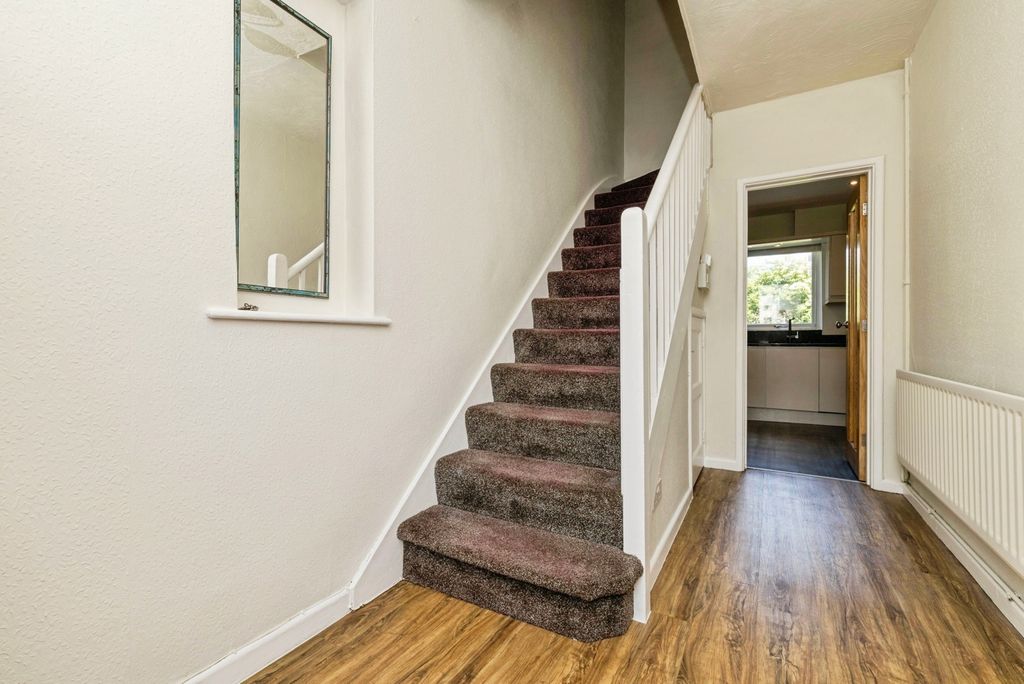 Property photo 2 of 17 Pbox-Img.Jpg