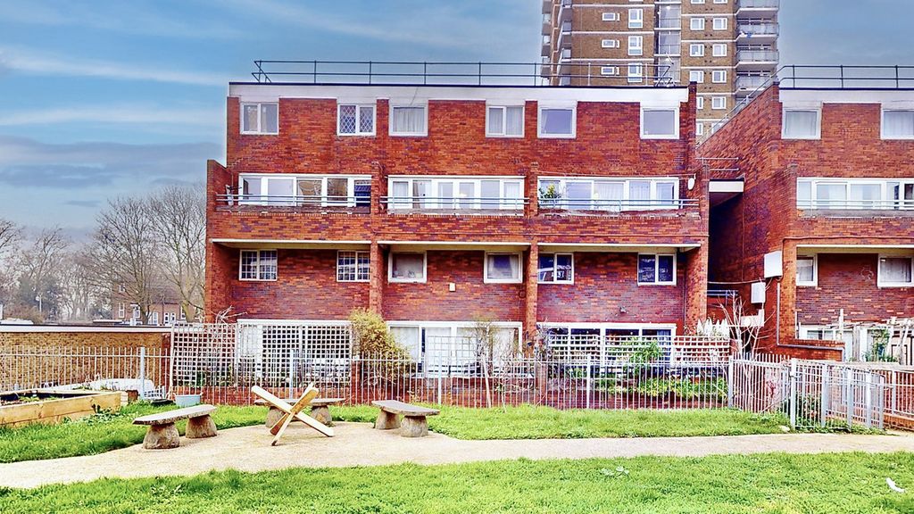 Property photo 1 of 23