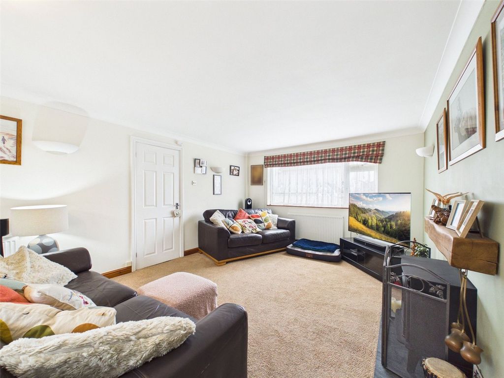 Property photo 3 of 12 Picture No. 04