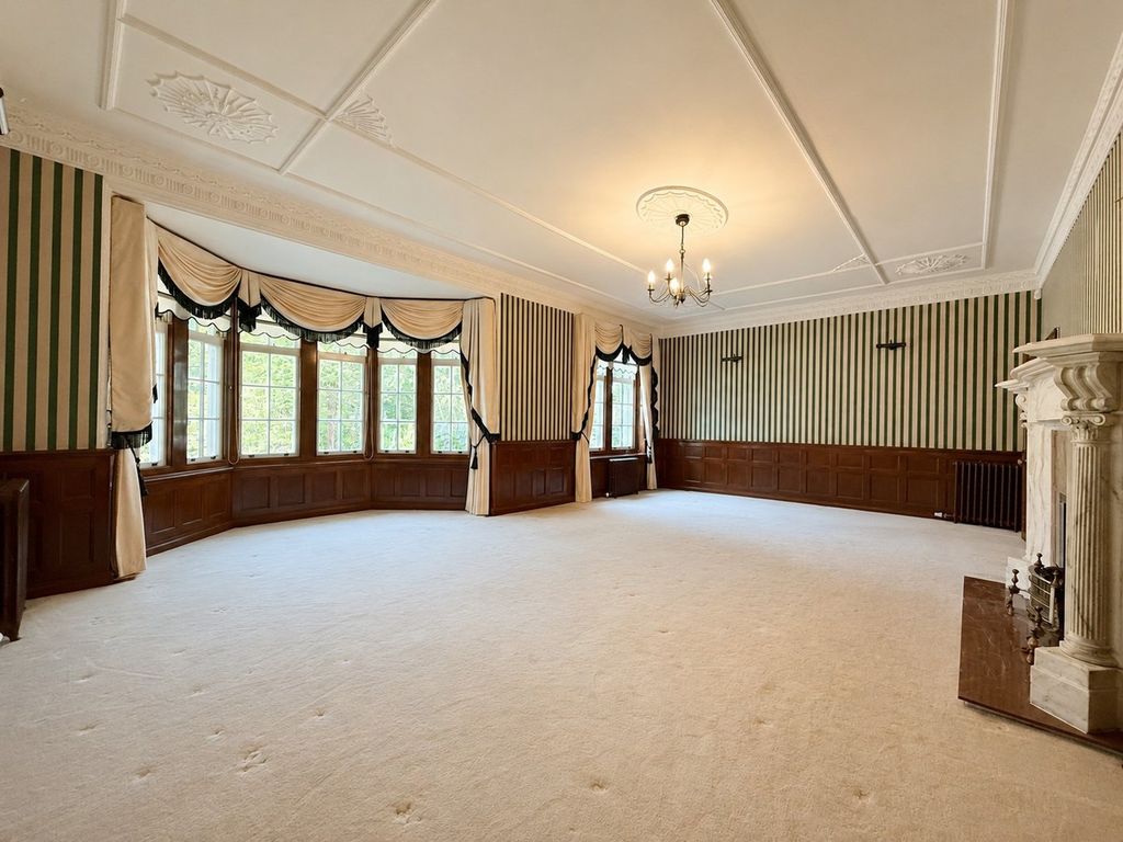 Additional image 6 of 2 bed flat for saleStrathaven 16 West Overcliff Drive, Bournemouth BH4