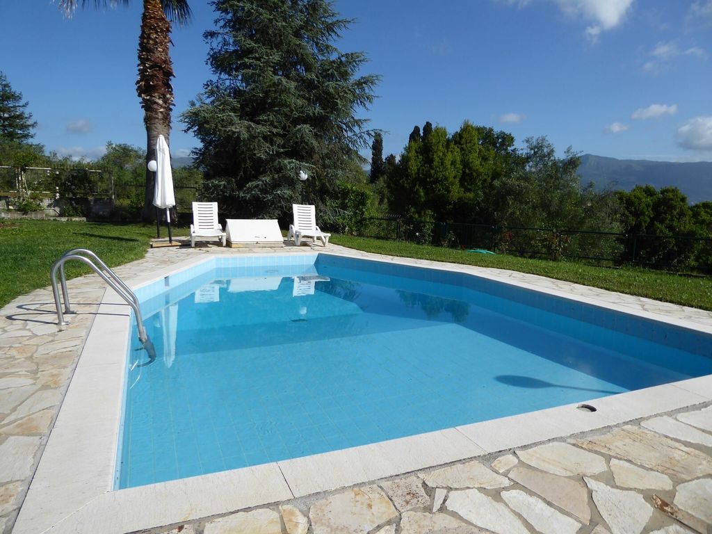 Property photo 2 of 12 The Swimming Pool