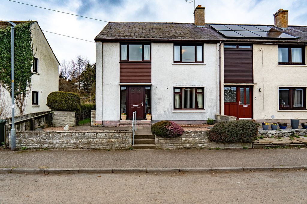 Property photo 1 of 37