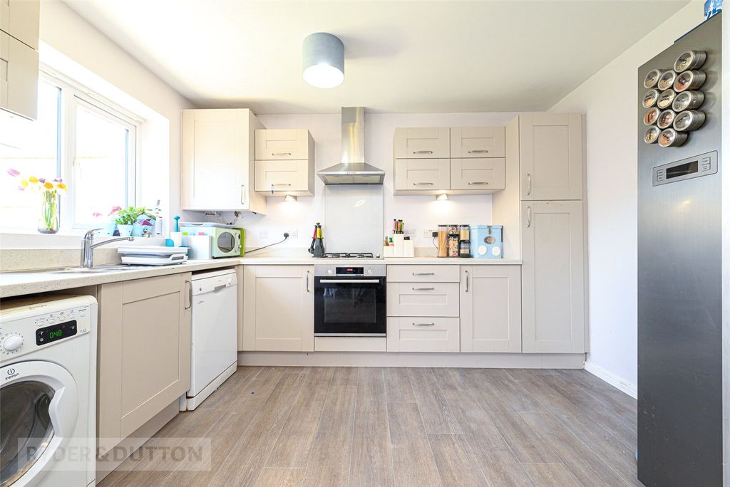 Property photo 3 of 20 Kitchen Diner