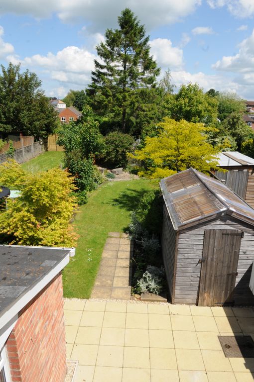 Property photo 2 of 8 Reargarden