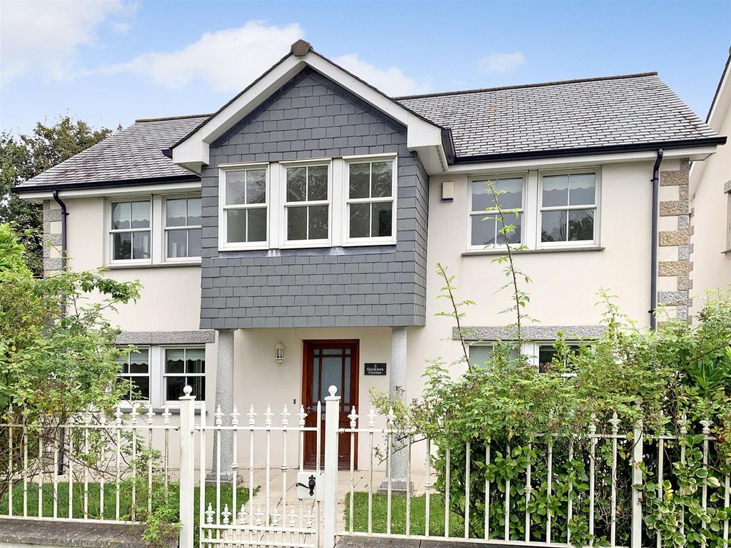 Property photo 1 of 28 Front Exterior